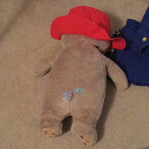 Stuffed Paddington Bear doll with removable coat - Picture 9 of 15